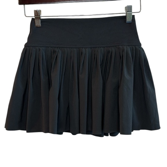aerie Dresses & Skirts - OFFLINE By Aerie Nylon Pleated Tennis Black Skirt S